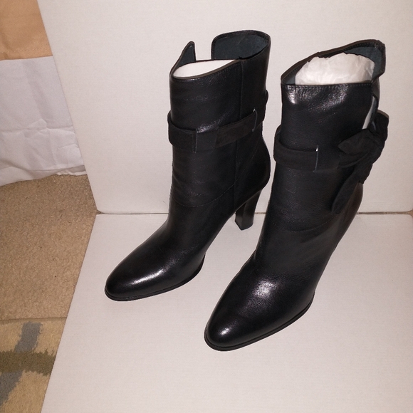 Charles by Charles David Booties Black sz 10m NIB - Picture 7 of 8